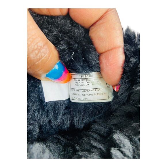 UGG Australia Women's Bailey Sheepskin Shearling Winter Ankle Boots Black US 8 - Picture 11 of 12